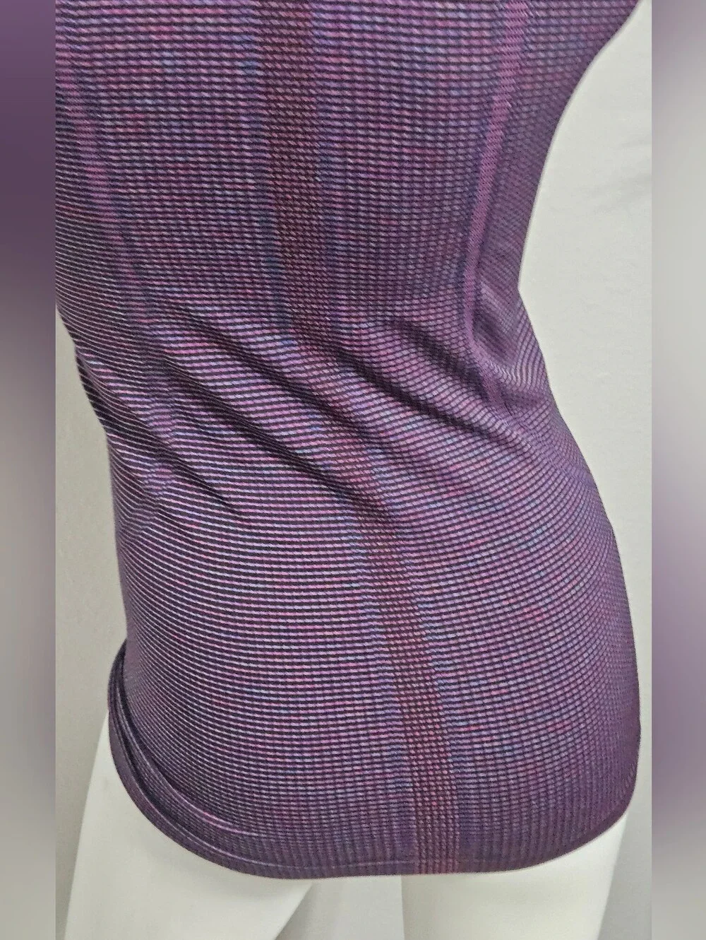 LULULEMON Swiftly Tech short sleeve crew tee size 4